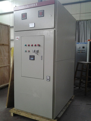 化工廠(chǎng)壓塑機(jī)軟起動(dòng)柜的選擇與應(yīng)用效果深度解析